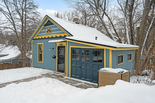 $315,000 | 521 Willard Street West, Stillwater, MN 55082