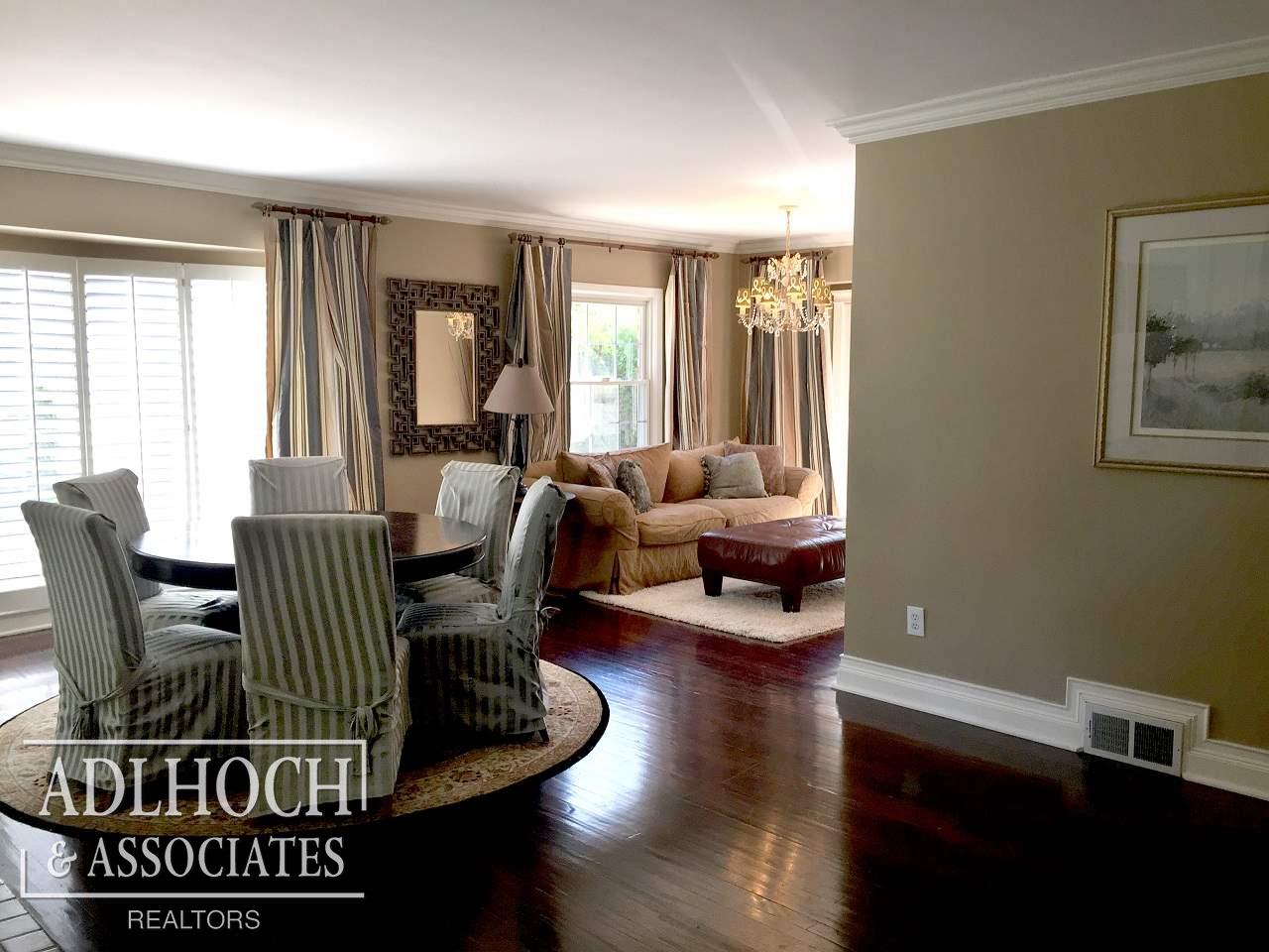 565 Hampton Road Grosse Pointe Woods, MI 48236 - Photo 12 of 37