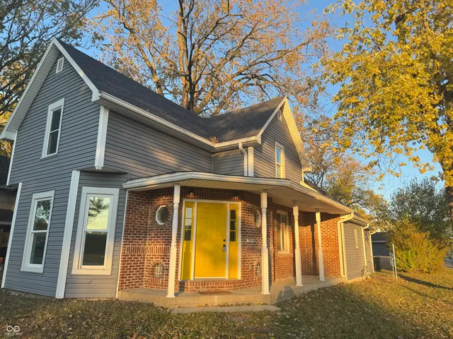 $199,900 | 1001 North 14th Street, Elwood, IN 46036