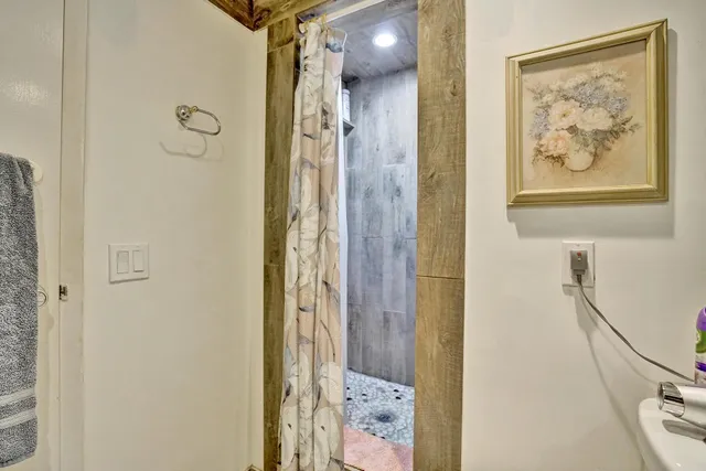 a view of a bathroom