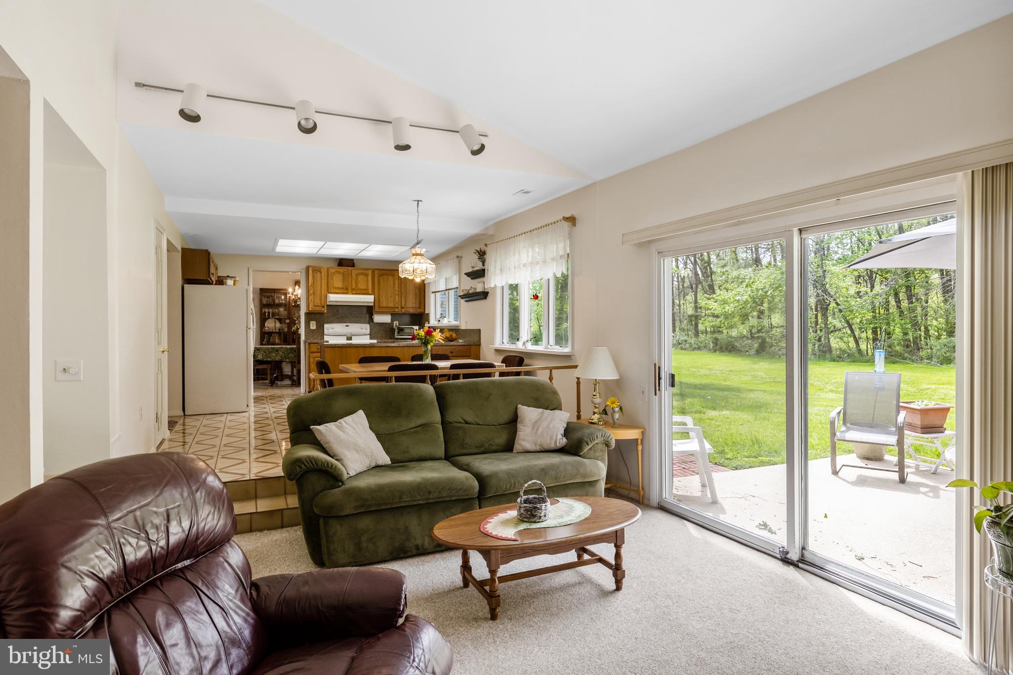 36 Pelham Road Marlton, NJ 08053 - Photo 16 of 69 Family Room