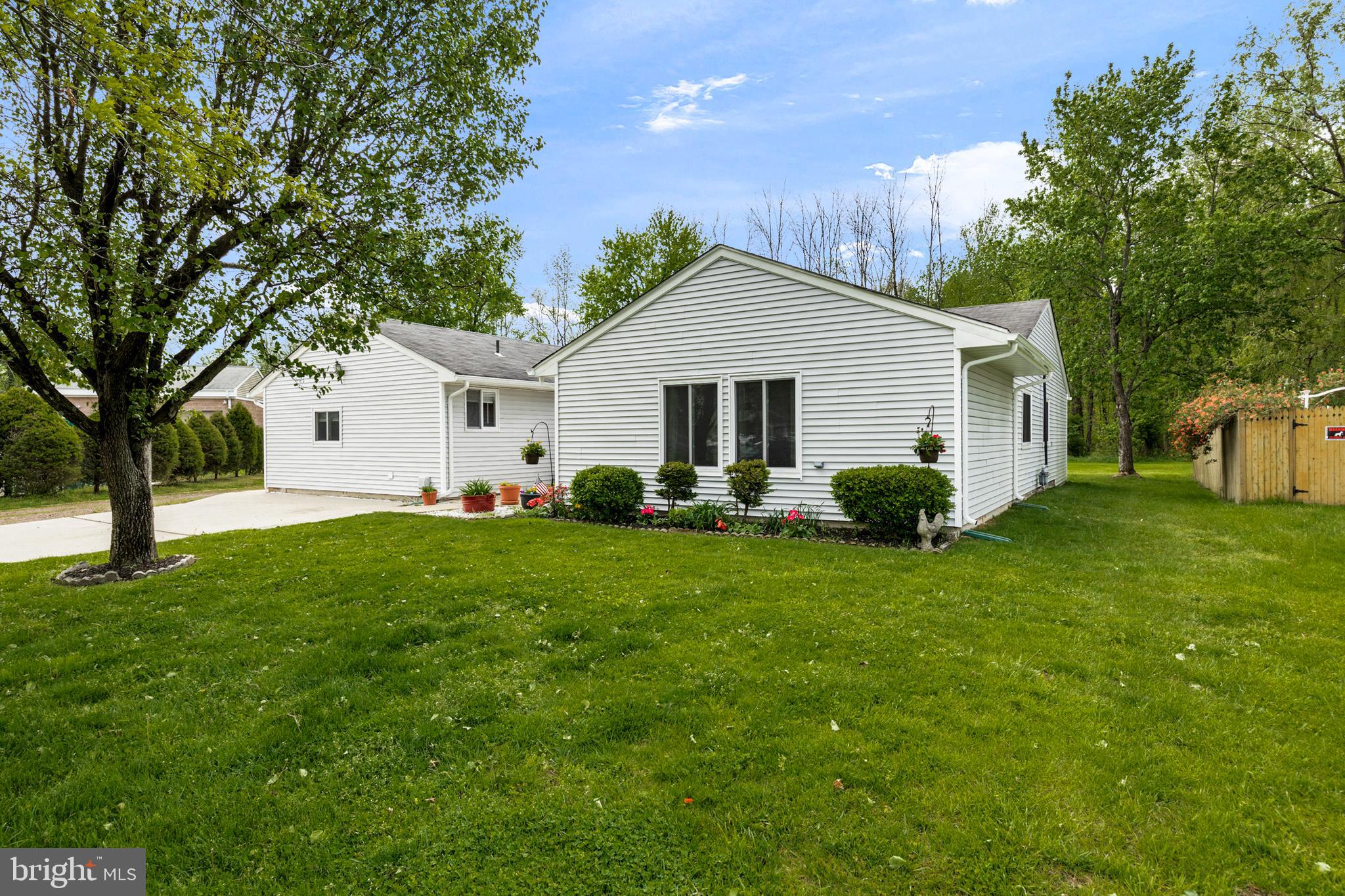 36 Pelham Road Marlton, NJ 08053 - Photo 2 of 69 Gallery Image 2
