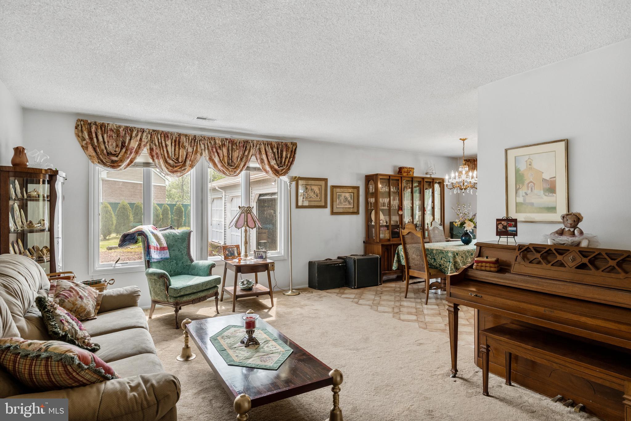 36 Pelham Road Marlton, NJ 08053 - Photo 5 of 69 Living Room