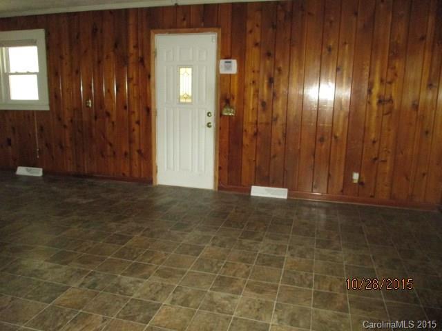 712 Neal Hawkins Road Gastonia, NC 28054 - Photo 4 of 15 Gallery Image 4