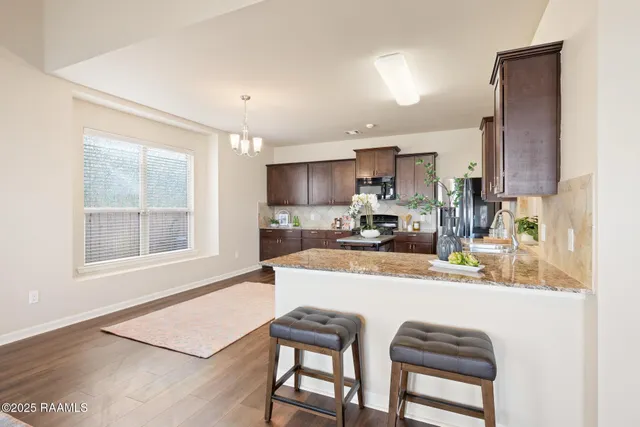 $250,000 | 107 Merrydale Lane, Rayne, LA 70578