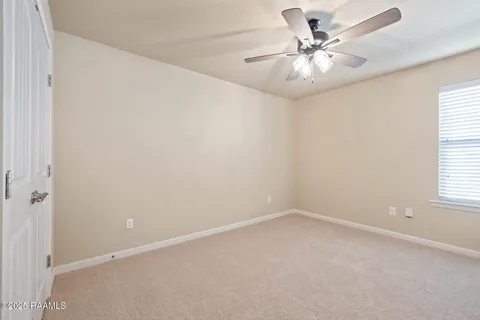 $250,000 | 107 Merrydale Lane, Rayne, LA 70578