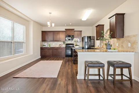 $250,000 | 107 Merrydale Lane, Rayne, LA 70578