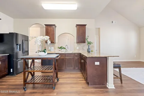 $250,000 | 107 Merrydale Lane, Rayne, LA 70578