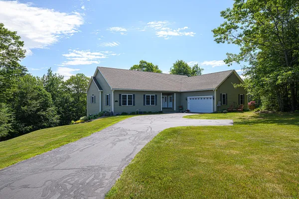 $679,900 | 1375 Province Road, Gilmanton, NH 03237