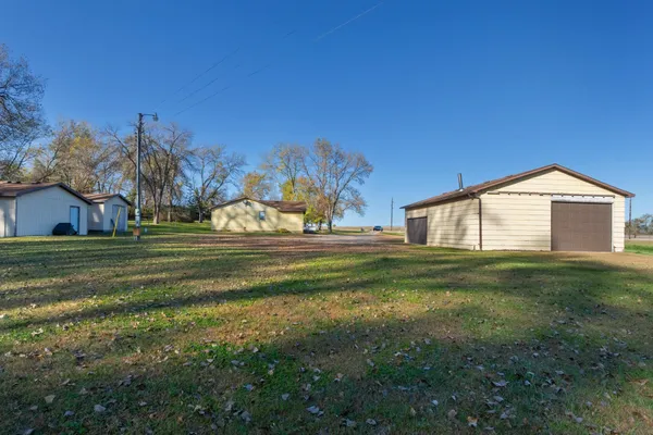 $419,900 | 18651 Highway 55, Glenwood, MN 56334