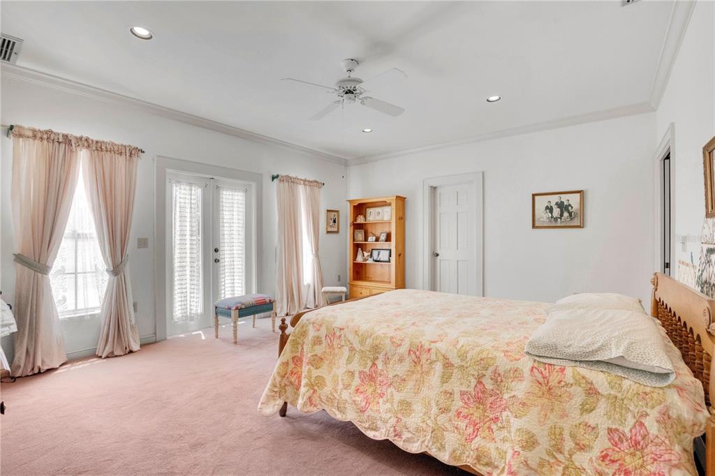 2105 Clubhouse Road Lakeland, FL 33813 - Photo 12 of 86