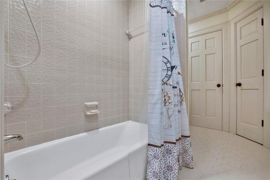 2105 Clubhouse Road Lakeland, FL 33813 - Photo 22 of 86