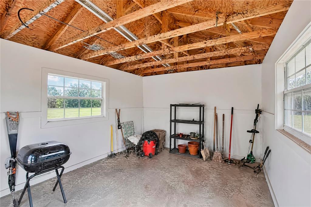 2105 Clubhouse Road Lakeland, FL 33813 - Photo 30 of 86