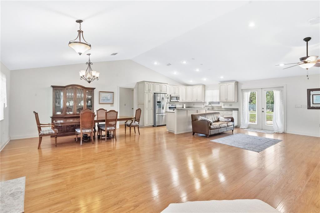 2105 Clubhouse Road Lakeland, FL 33813 - Photo 48 of 86