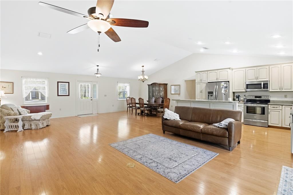 2105 Clubhouse Road Lakeland, FL 33813 - Photo 49 of 86