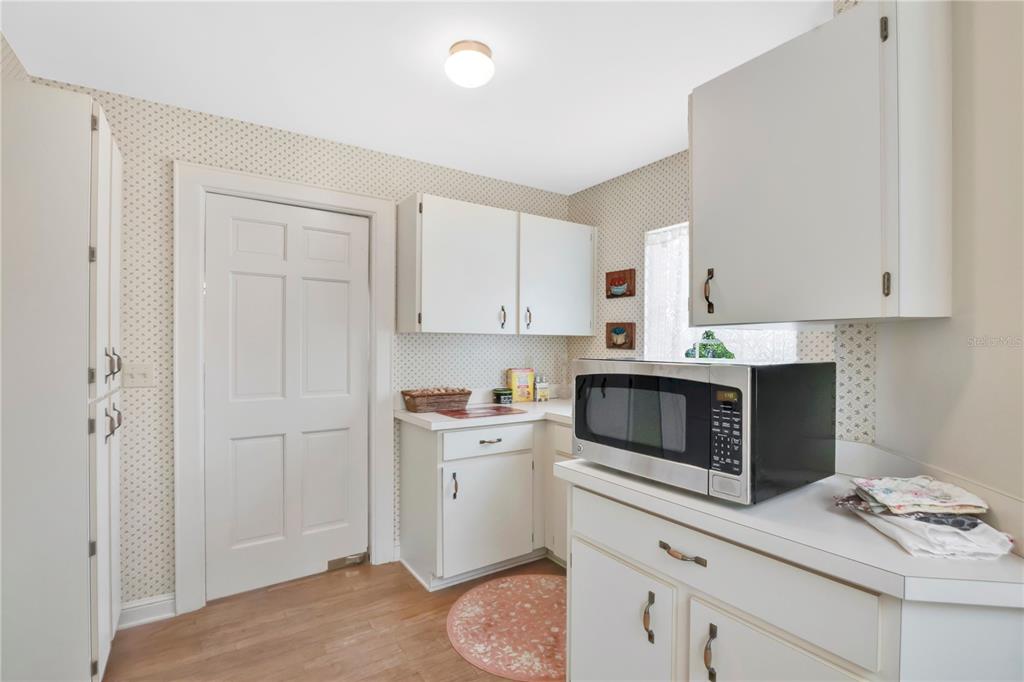2105 Clubhouse Road Lakeland, FL 33813 - Photo 7 of 86