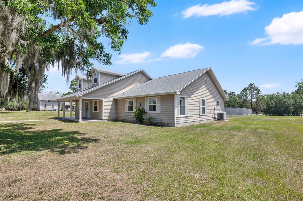 2105 Clubhouse Road Lakeland, FL 33813 - Photo 71 of 86