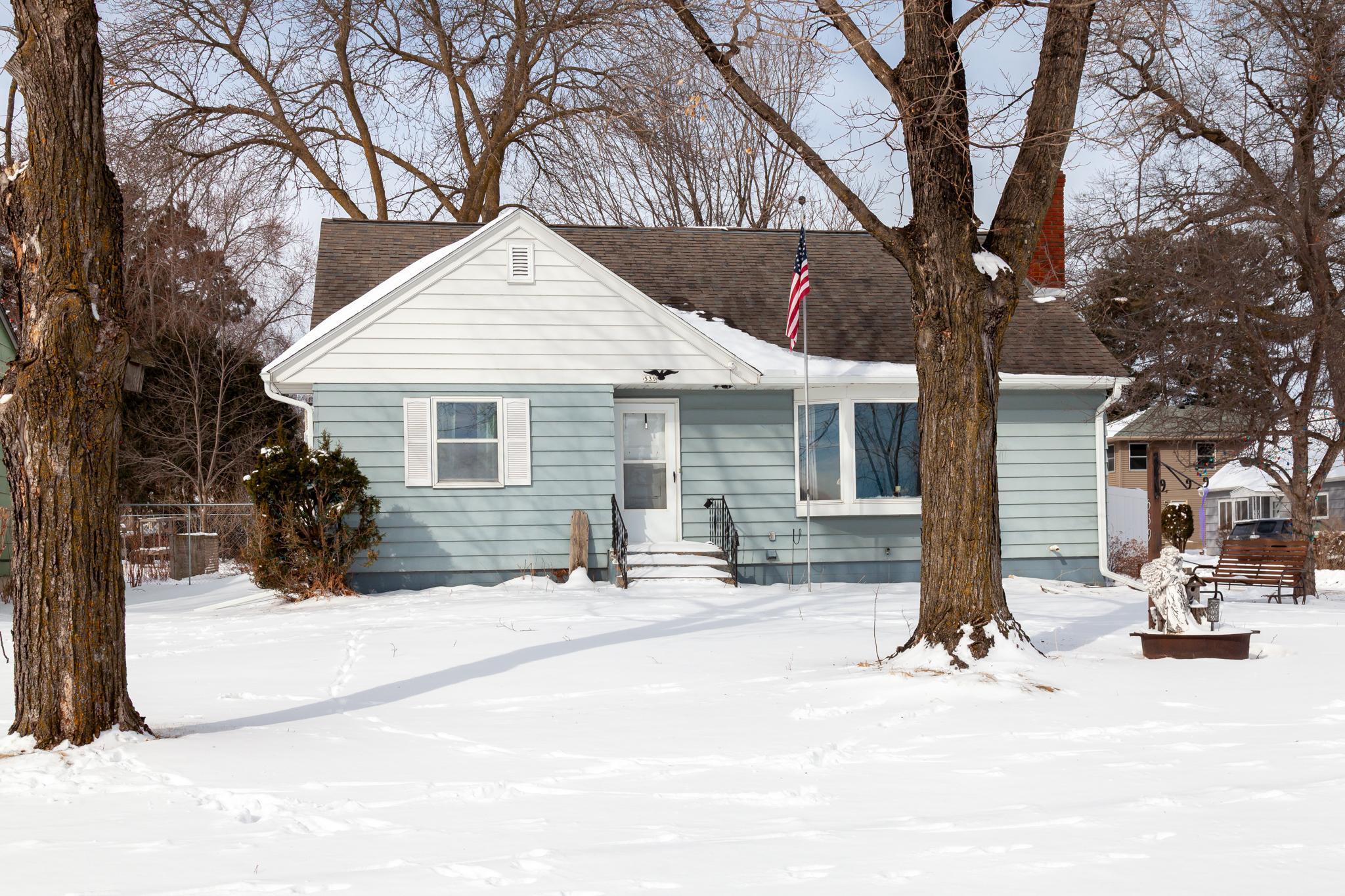 539 Riverside Boulevard Amery, WI 54001 - Photo 11 of 33