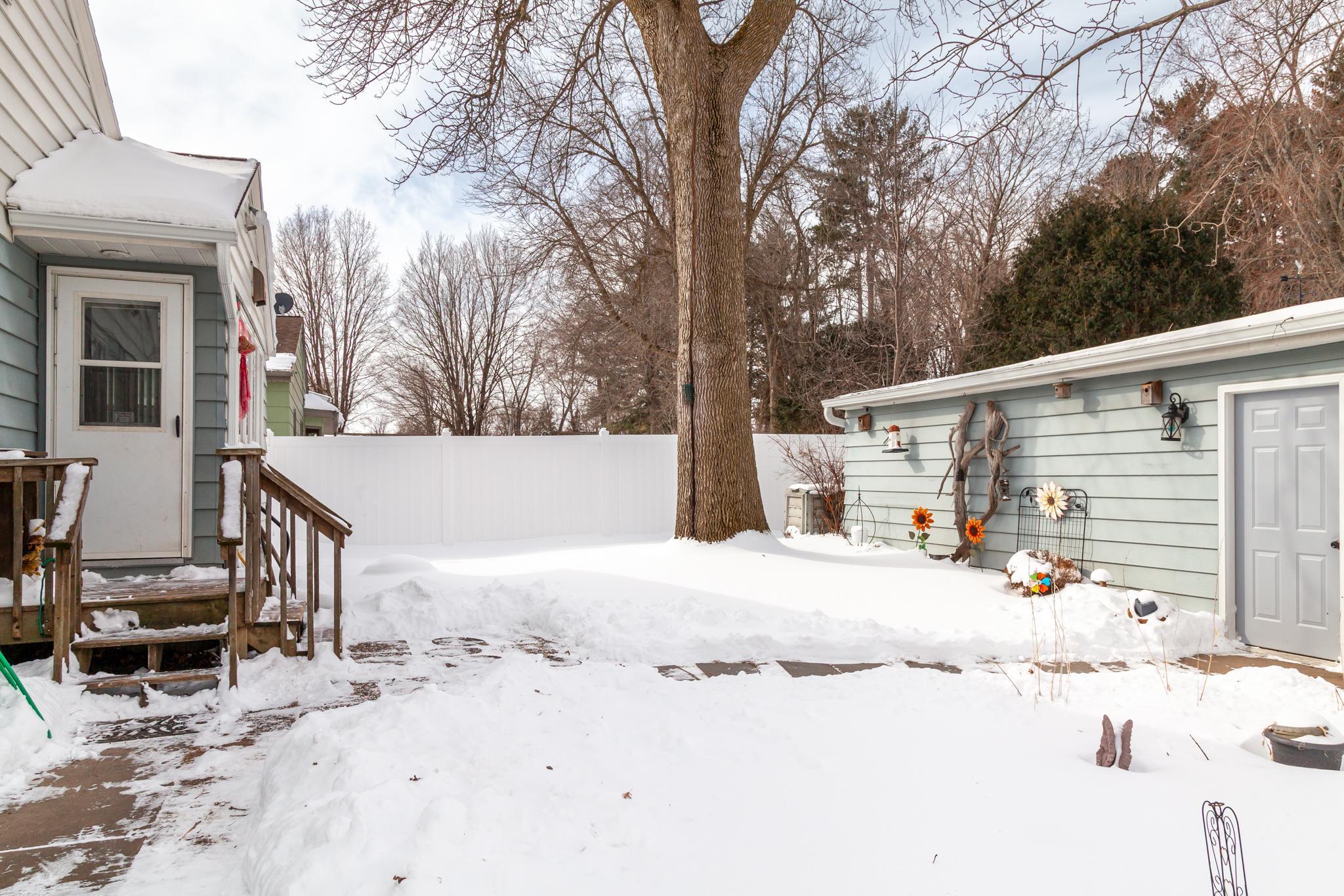 539 Riverside Boulevard Amery, WI 54001 - Photo 9 of 33