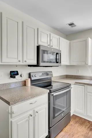 $389,900 | 9622 Stockport Circle, Summerville, SC 29485