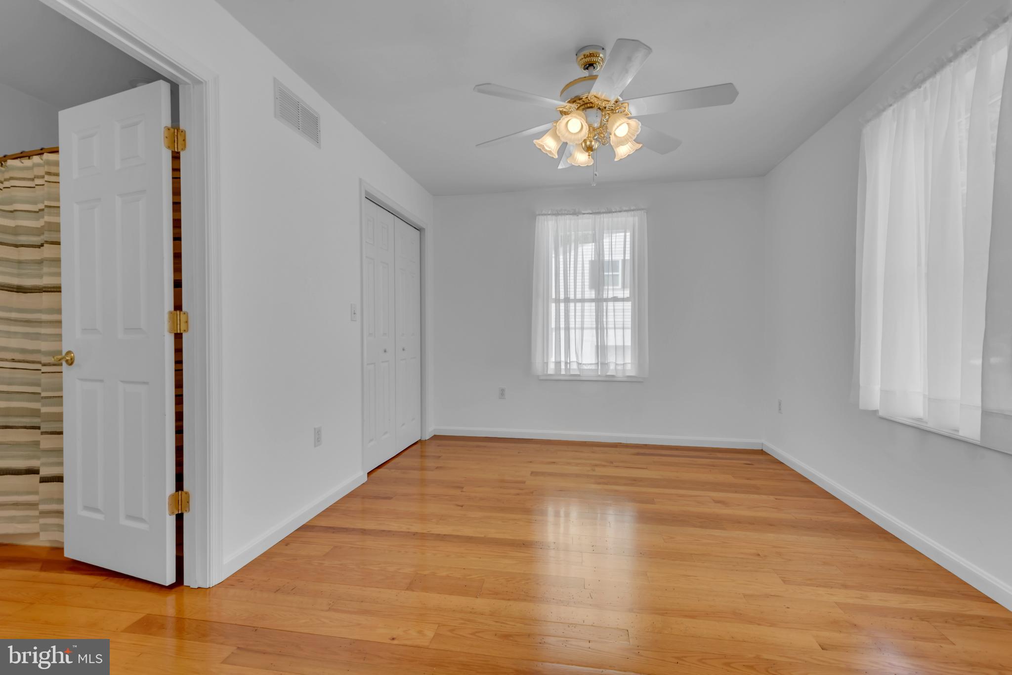 934 Shore Acres Road Arnold, MD 21012 - Photo 21 of 30 Bedroom