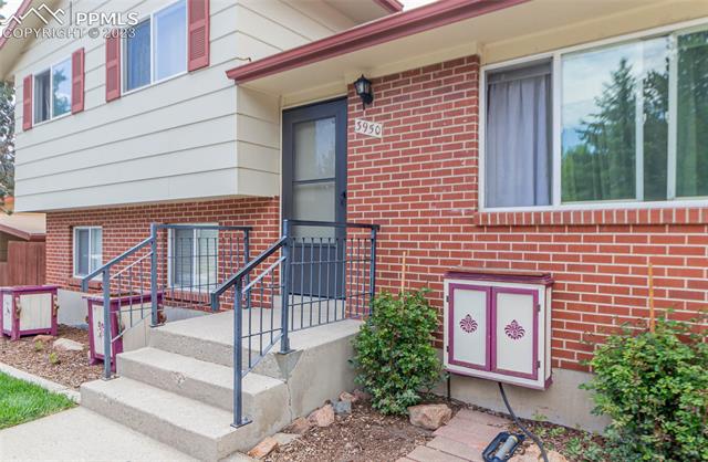 3950 Hamlet Road Colorado Springs, CO 80917 - Photo 3 of 11