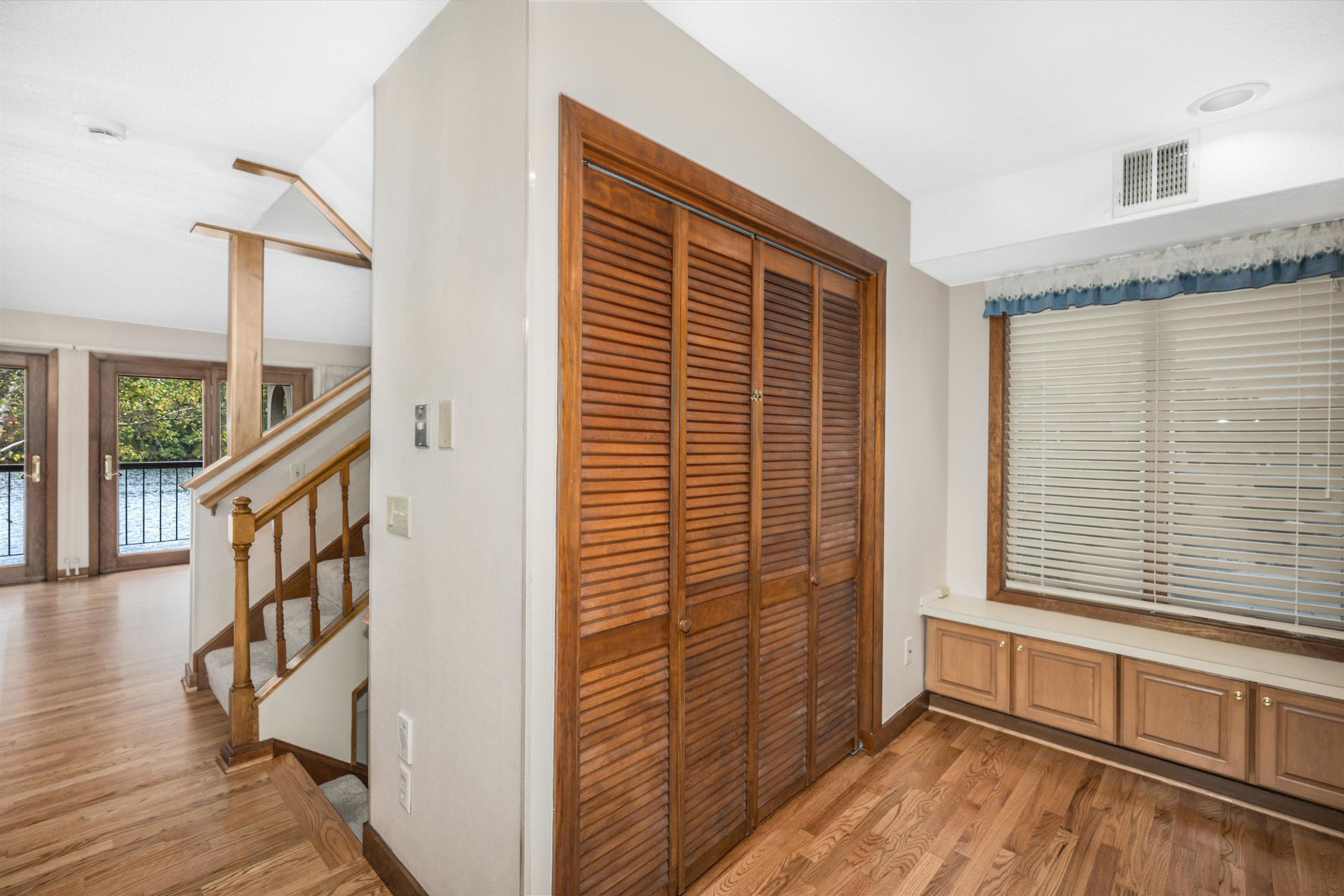 51 Riverfront Drive, Unit 2 Manchester, NH 03102 - Photo 8 of 29