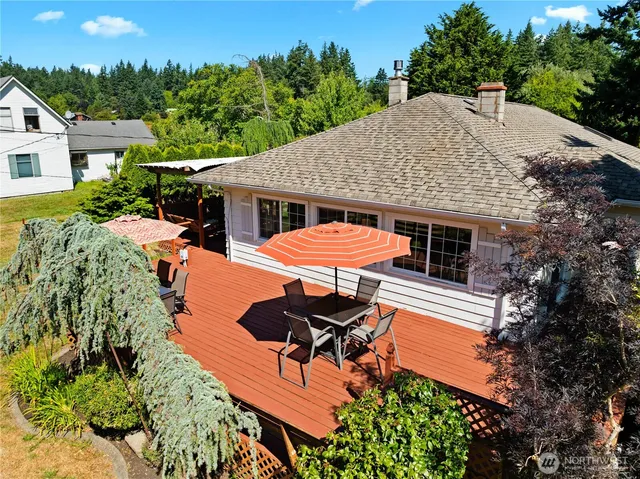 $575,000 | 5447 South Shore Drive, Anacortes, WA 98221