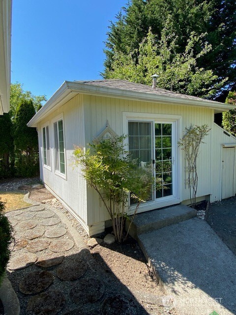 5447 South Shore Drive Anacortes, WA 98221 - Photo 33 of 39