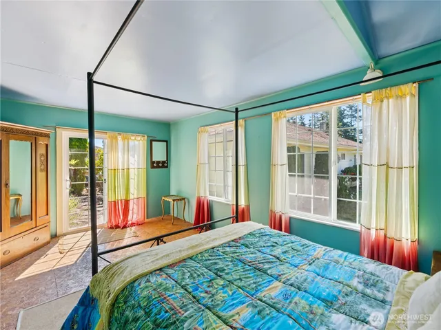 $575,000 | 5447 South Shore Drive, Anacortes, WA 98221