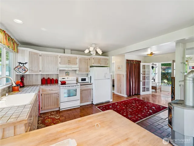 $575,000 | 5447 South Shore Drive, Anacortes, WA 98221