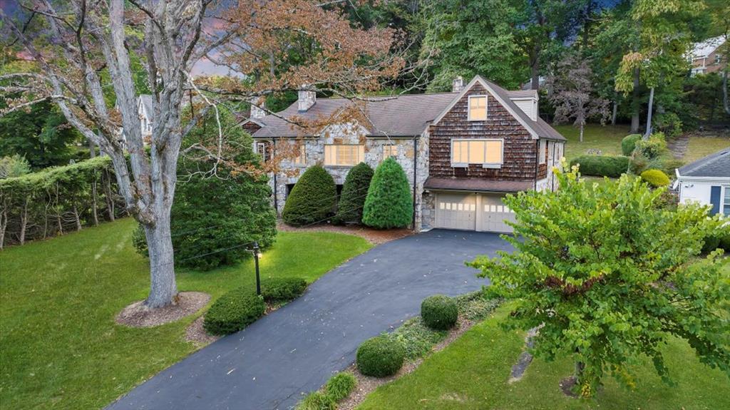 701 Edgewood Road Bluefield, WV 24701 - Photo 1 of 1 Gallery Image 1