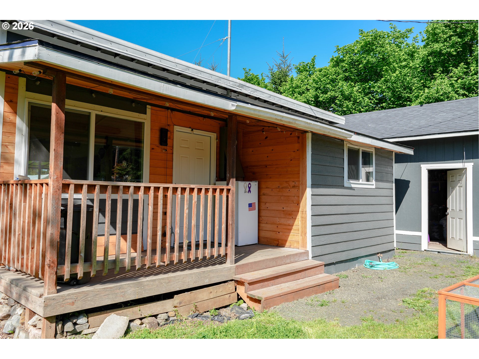 387 4th Street Dillard, OR 97496 - Photo 4 of 24