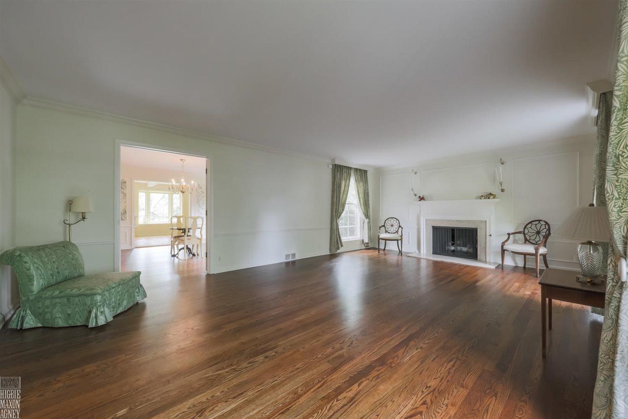 60 North Deeplands Road Grosse Pointe Shores, MI 48236 - Photo 9 of 36