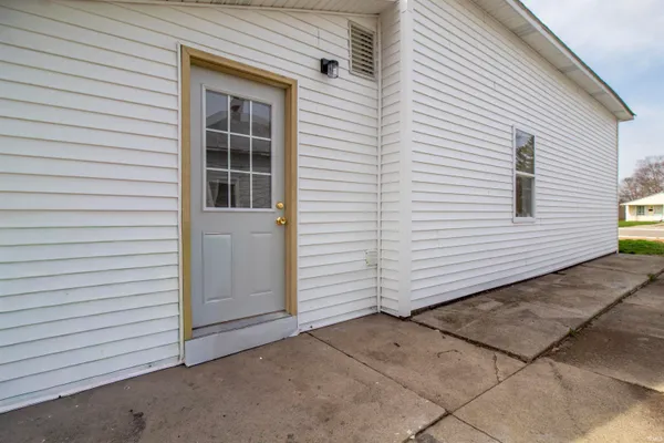 $119,900 | 544 North Meridian Street, Winchester, IN 47394