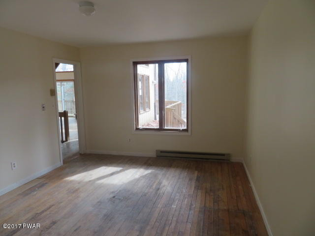 2753 Decker Road Bushkill, PA 18324 - Photo 17 of 30 IMG_0278