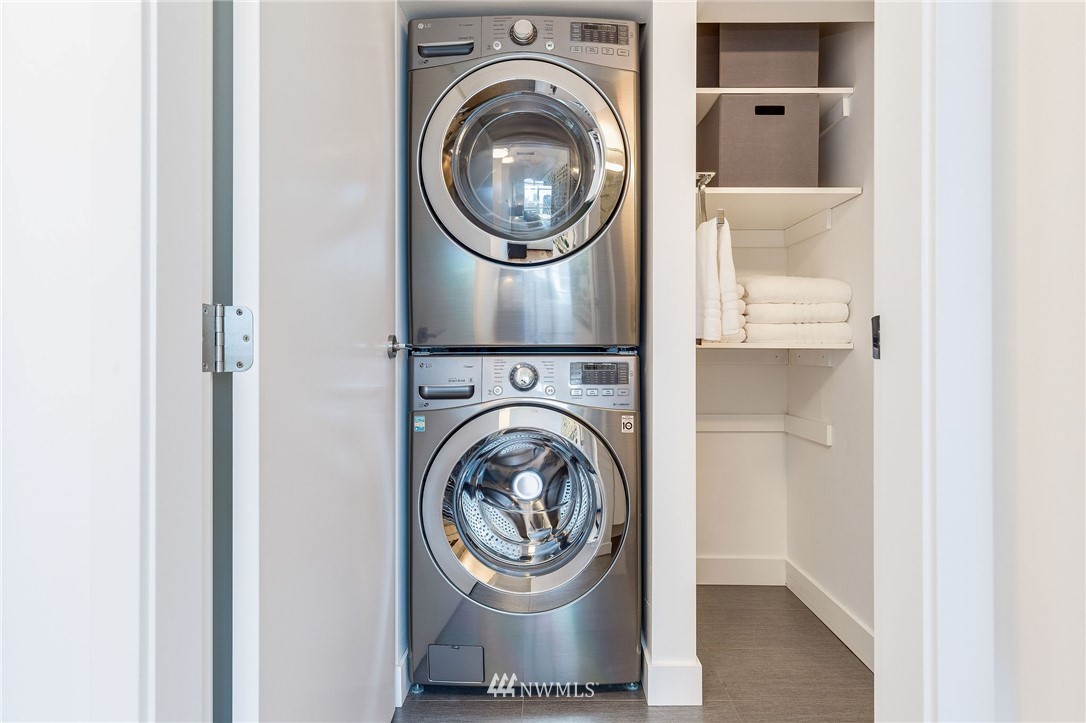 1420 Terry Avenue, Unit 2602 Seattle, WA 98101 - Photo 29 of 40 a utility room with dryer and washer