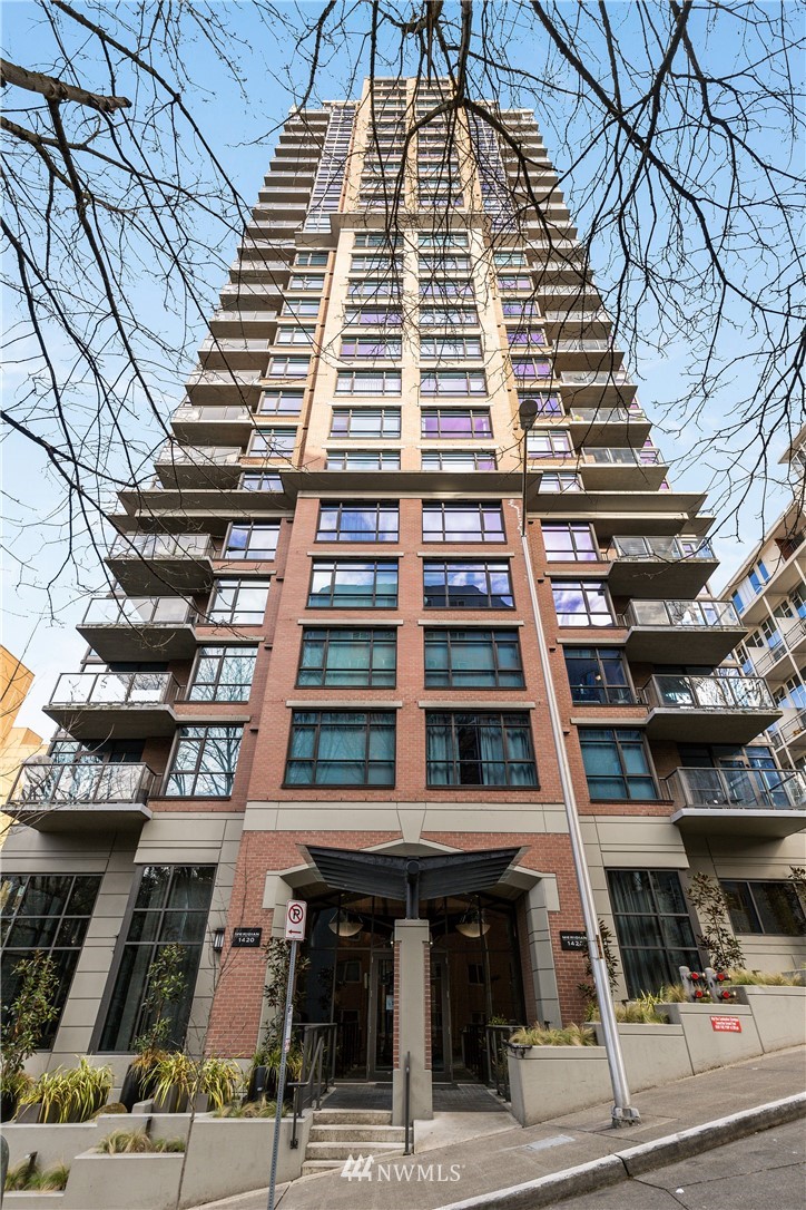 1420 Terry Avenue, Unit 2602 Seattle, WA 98101 - Photo 31 of 40 a front view of a building