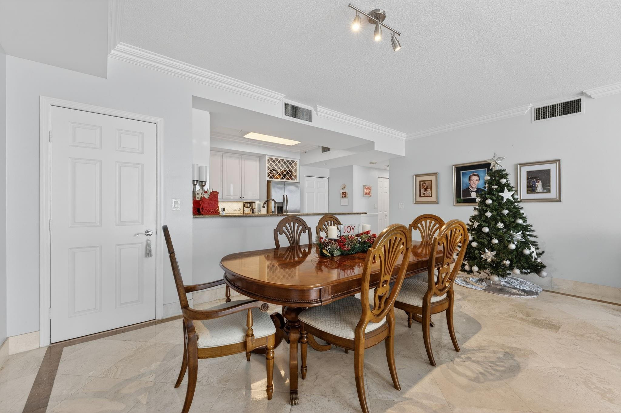 100 South Birch Road, Unit 1003 Fort Lauderdale, FL 33316 - Photo 9 of 40 Photo 9