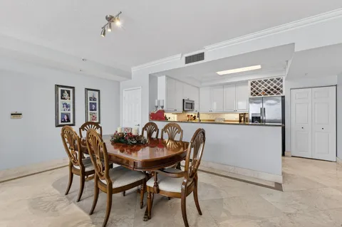 $900,000 | 100 South Birch Road, Unit 1003, Fort Lauderdale, FL 33316