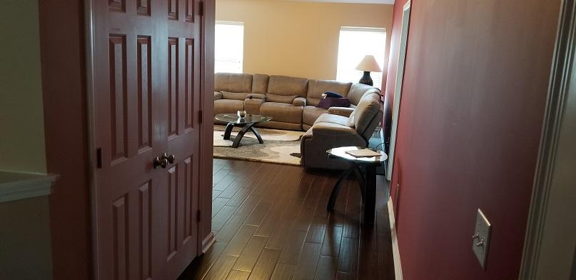 255 Island Green Road Goose Creek, SC 29445 - Photo 4 of 12 Hallway to Family Room - 255 Island Gree