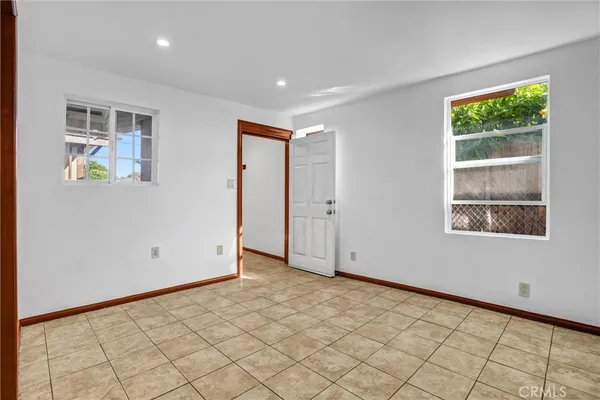 $2,995 | 313 1/2 North Hicks Avenue, Los Angeles, CA 90063