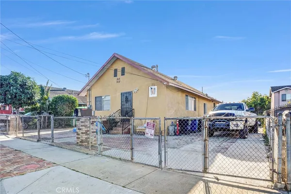 $2,995 | 313 1/2 North Hicks Avenue, Los Angeles, CA 90063