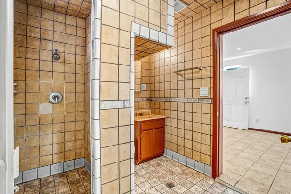 $2,995 | 313 1/2 North Hicks Avenue, Los Angeles, CA 90063