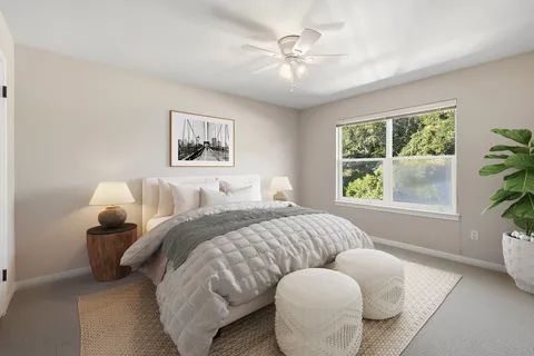 a view of back yard of the house