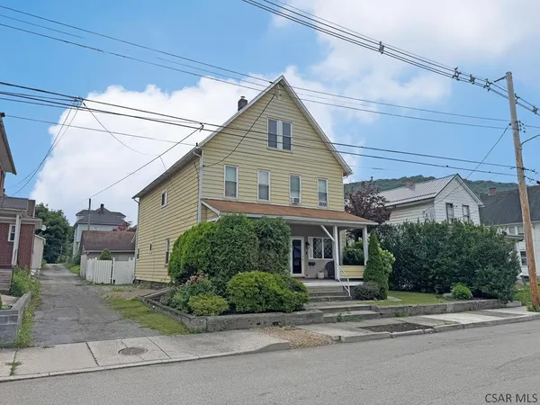 $84,900 | 717-719 Oak Street, Johnstown, PA 15902