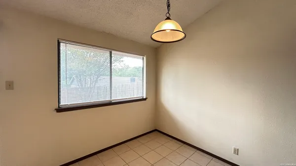 $1,795 | 5111 Timber Trace Street, San Antonio, TX 78250