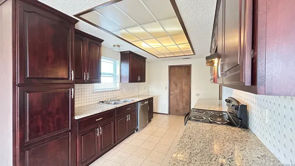 $1,795 | 5111 Timber Trace Street, San Antonio, TX 78250