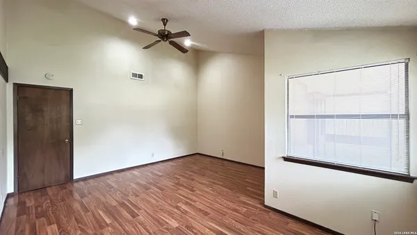 $1,795 | 5111 Timber Trace Street, San Antonio, TX 78250