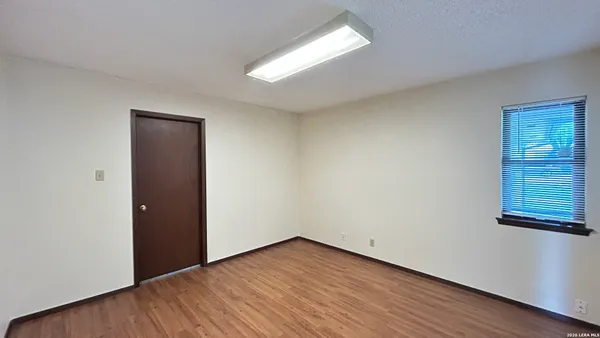 $1,795 | 5111 Timber Trace Street, San Antonio, TX 78250